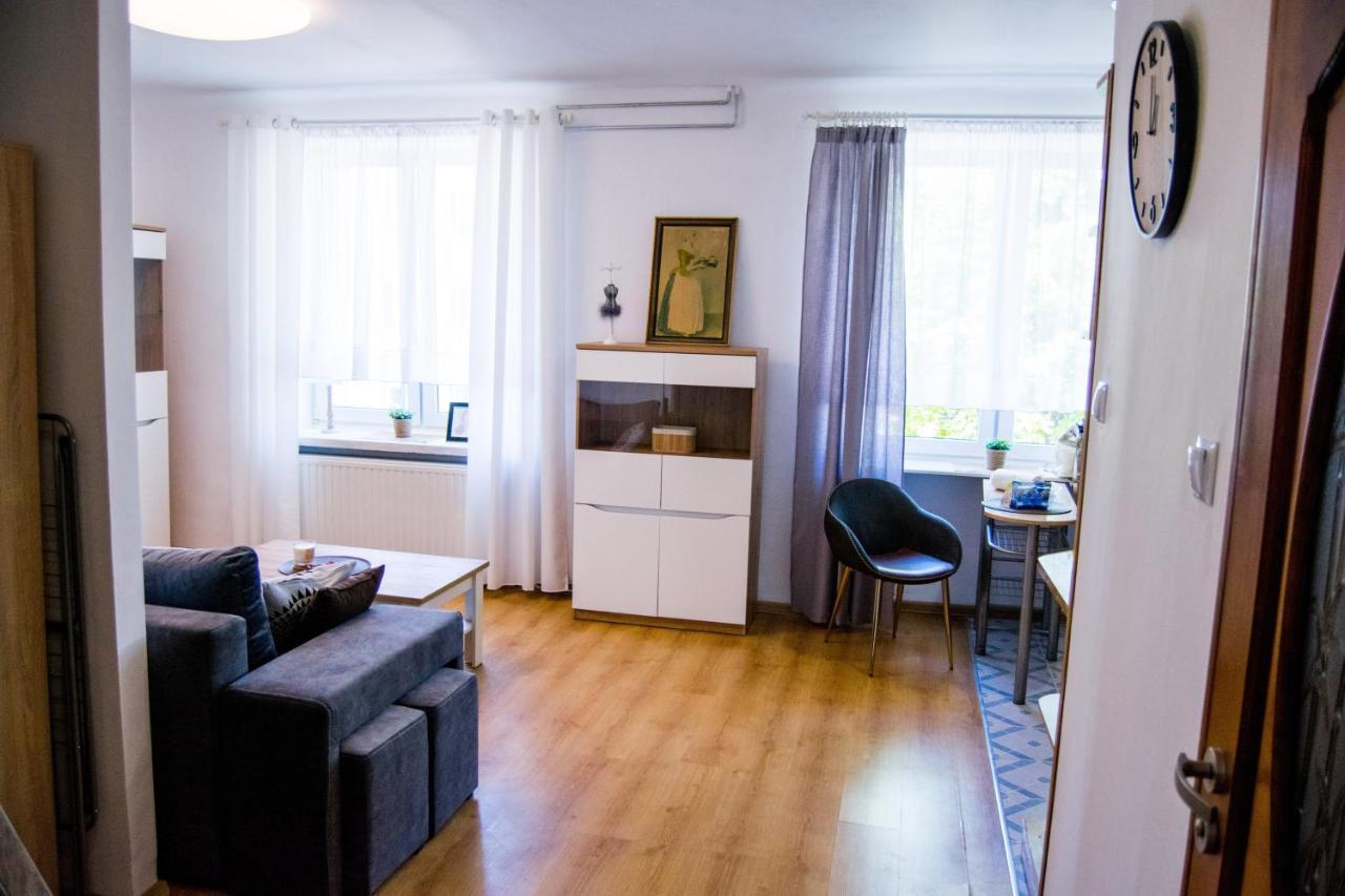 Color 24 Apartament V Apartment Stalowa Wola Luaran gambar