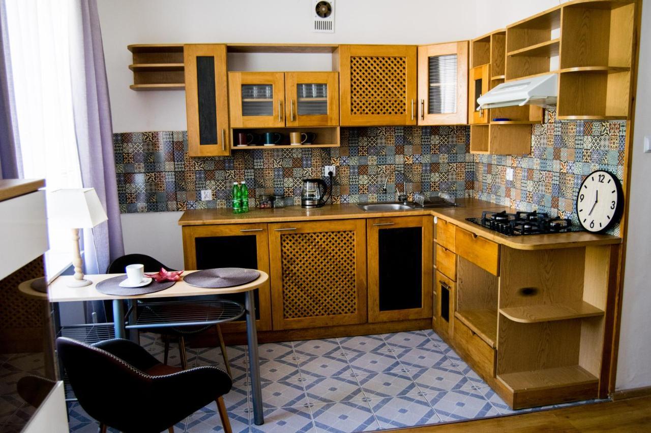 Color 24 Apartament V Apartment Stalowa Wola Luaran gambar